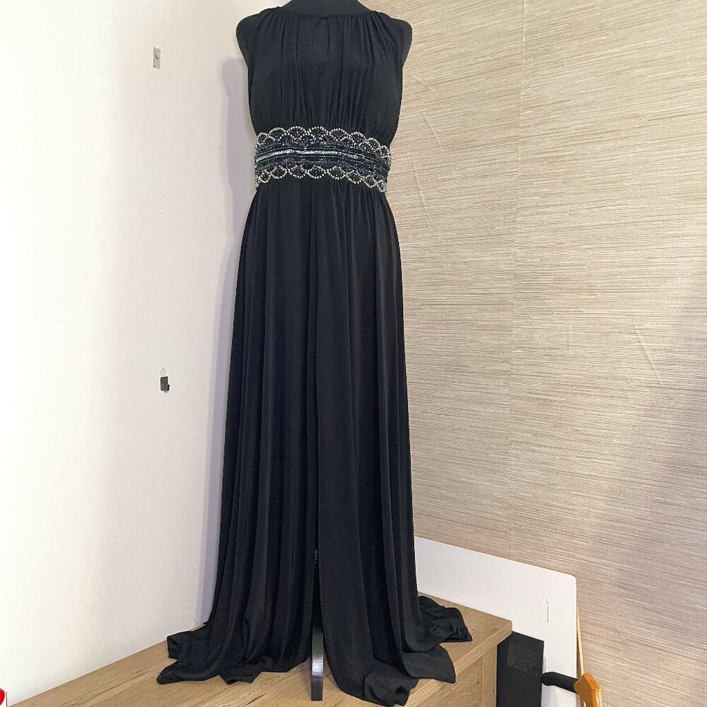 Women's Size 16 R&M Richards Black Bead/Sequin Waist Front Slit Sleeveless Gown - Picture 2 of 11